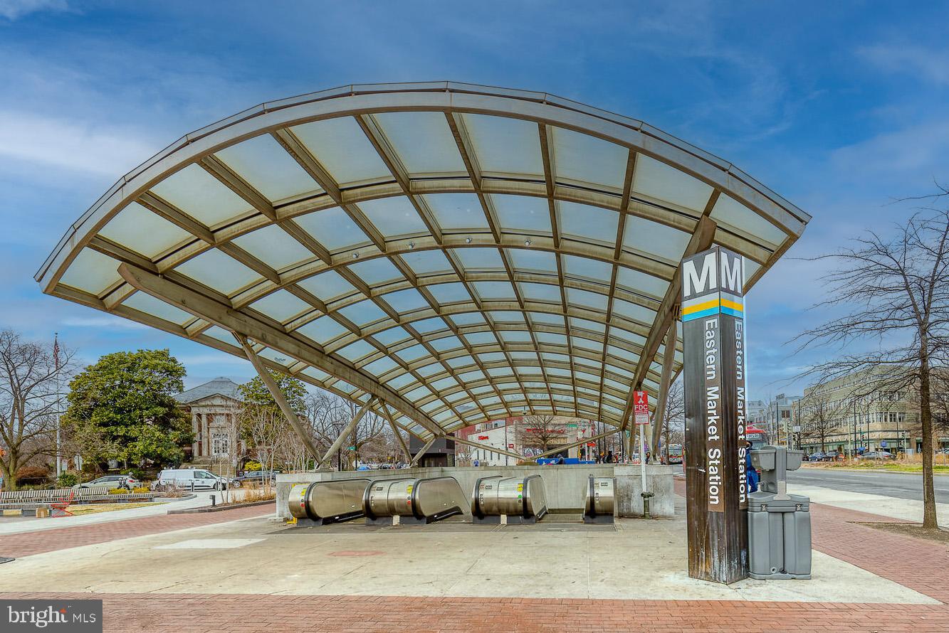 520 14th Street Northeast Washington, DC 20002 - Photo 40 of 44 Minutes to Union Market, H St & Eastern Market!