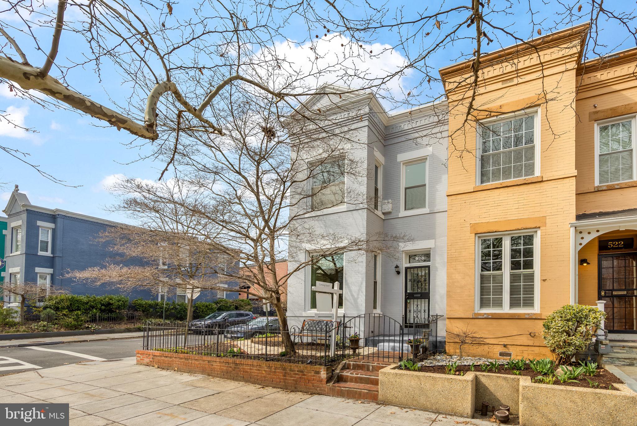 520 14th Street Northeast Washington, DC 20002 - Photo 7 of 44 Capitol Hill - Updated 3BR/2BA DC corner rowhouse