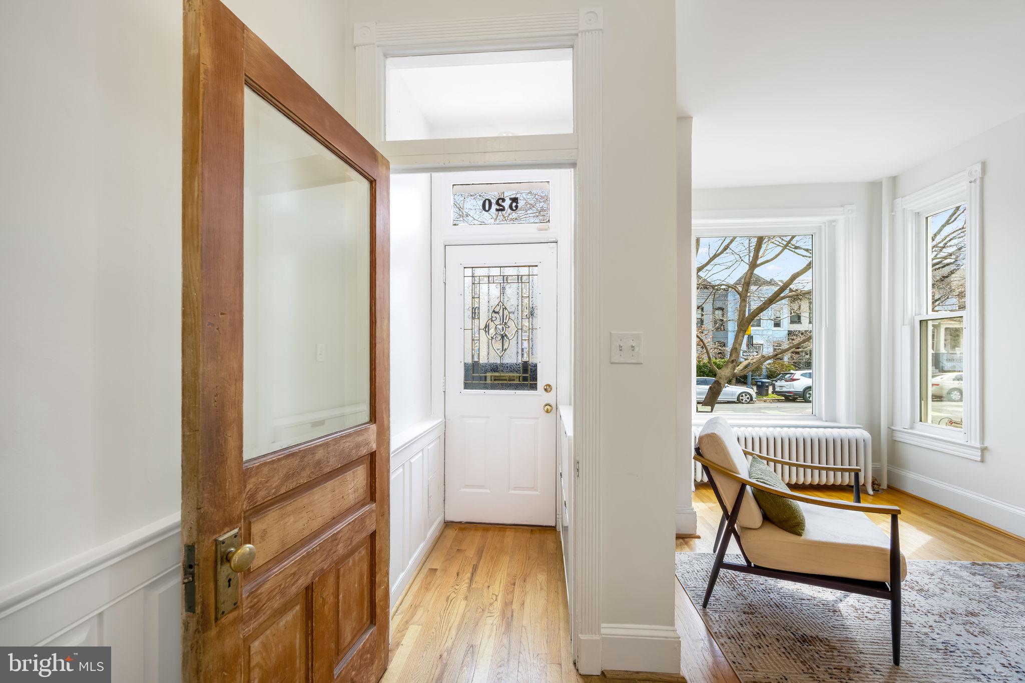 520 14th Street Northeast Washington, DC 20002 - Photo 8 of 44 Charming vestibule entry