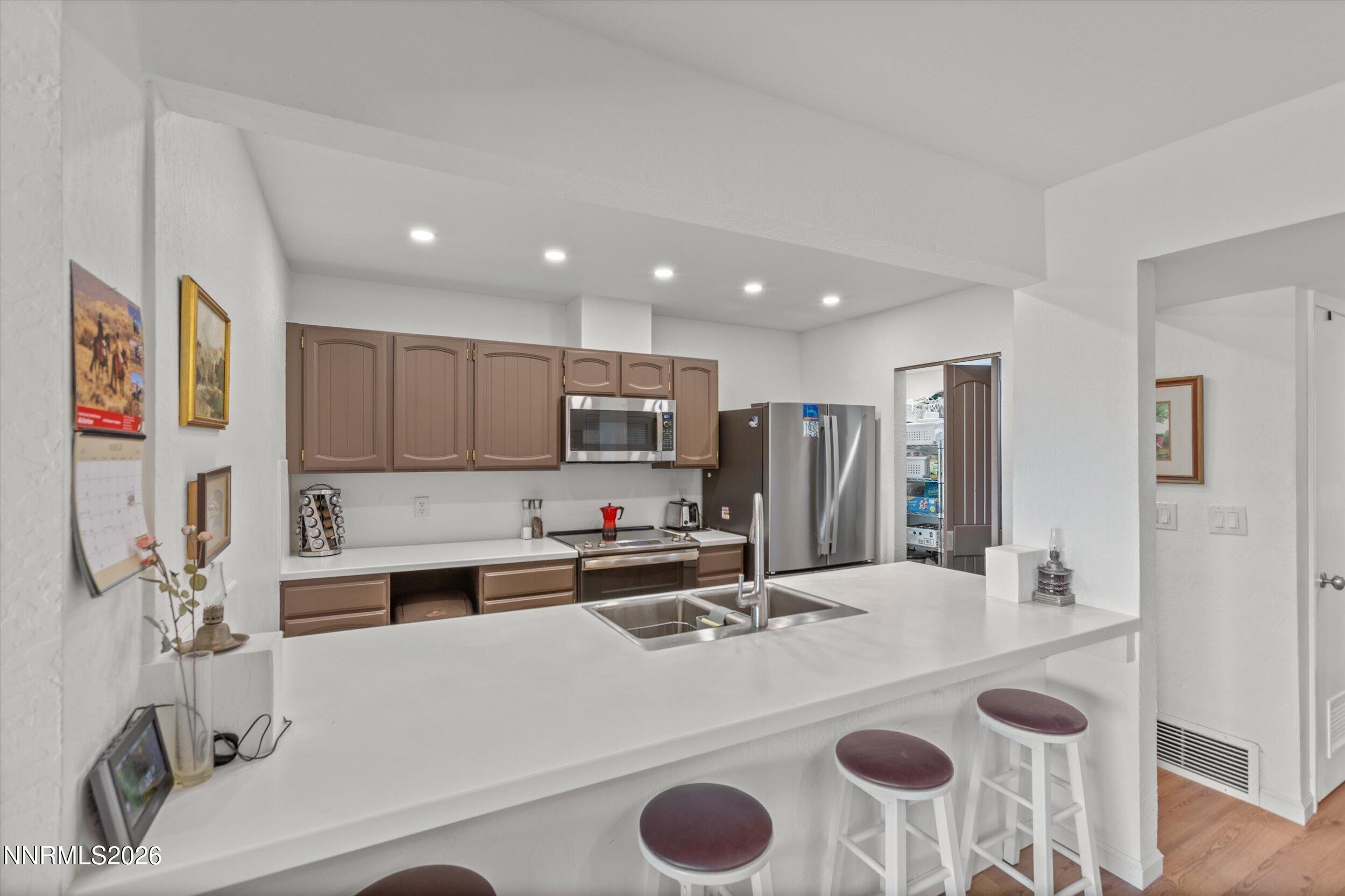 524 Island Avenue Reno, NV 89501 - Photo 15 of 39 12-0Y7A5205