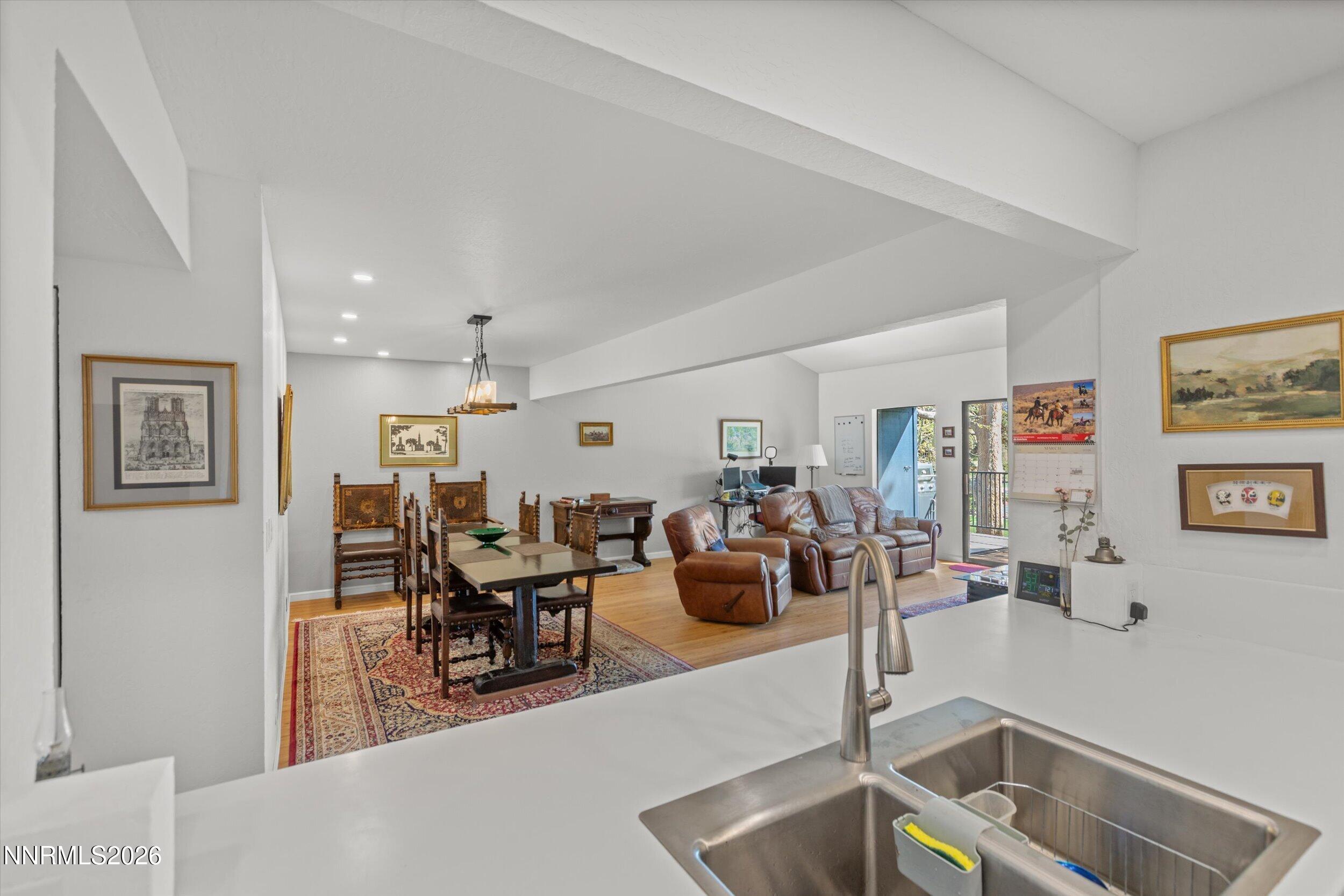 524 Island Avenue Reno, NV 89501 - Photo 19 of 39 09-0Y7A5217