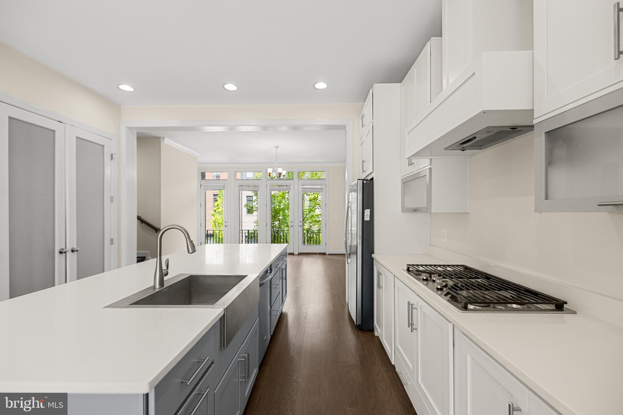 42289 Porter Ridge Terrace Brambleton, VA 20148 - Photo 13 of 44 Second Kitchen