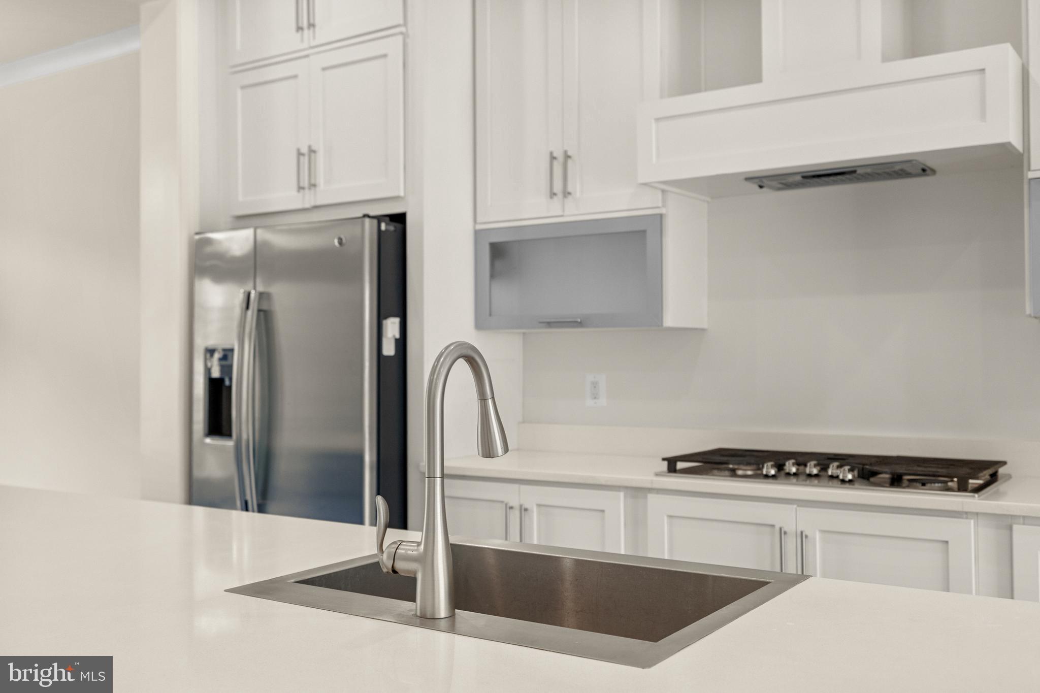42289 Porter Ridge Terrace Brambleton, VA 20148 - Photo 15 of 44 Second Kitchen