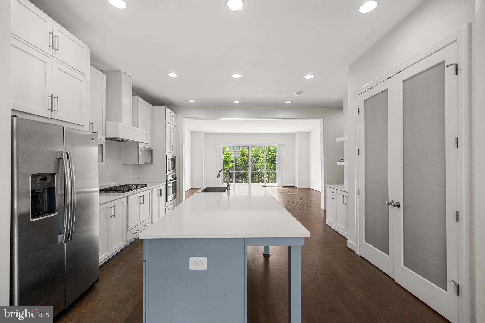 42289 Porter Ridge Terrace Brambleton, VA 20148 - Photo 16 of 44 Second Kitchen