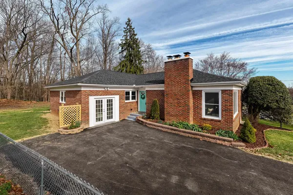 $419,000 | 1045 Smithland Road, Harrisonburg, VA 22802