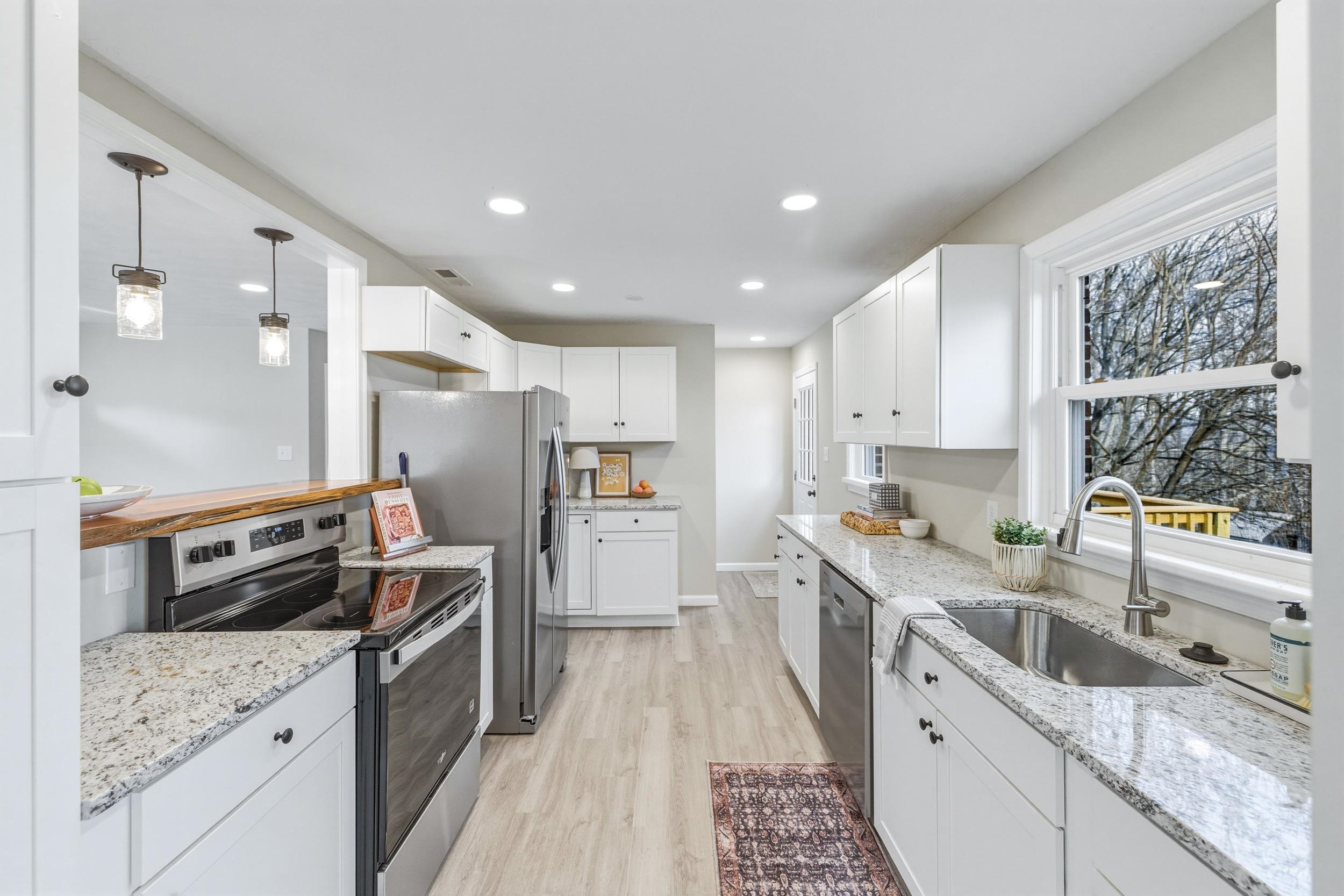 1045 Smithland Road Harrisonburg, VA 22802 - Photo 3 of 75