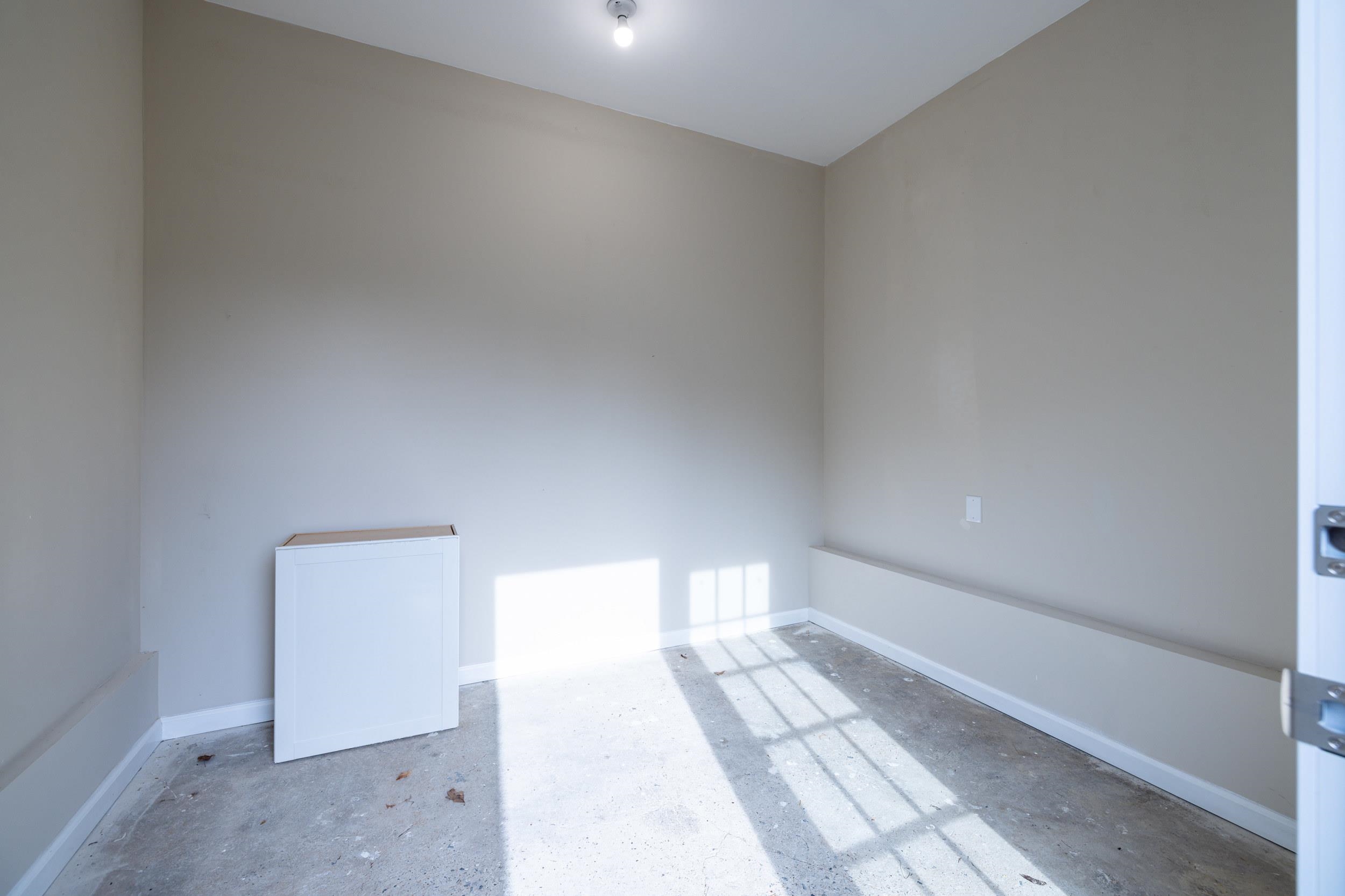 1045 Smithland Road Harrisonburg, VA 22802 - Photo 47 of 75