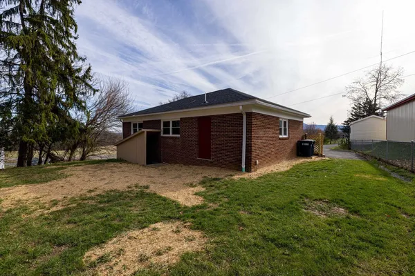 $419,000 | 1045 Smithland Road, Harrisonburg, VA 22802