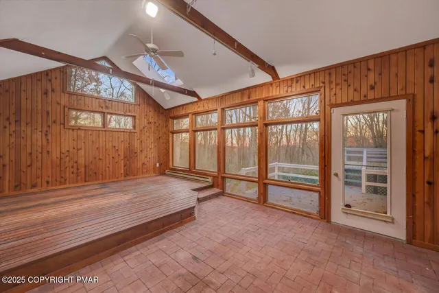 a view of a walk in closet