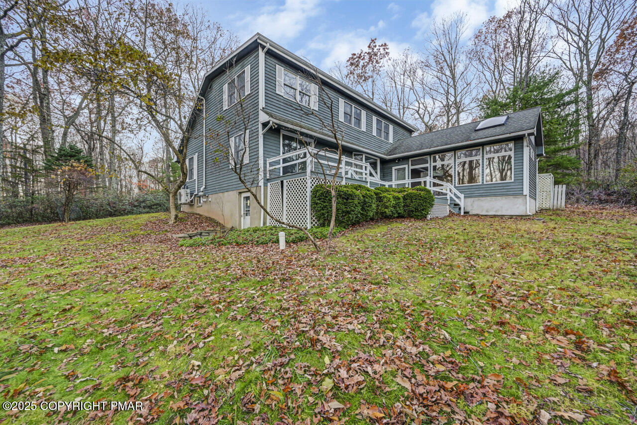 384 Devils Hole Road Cresco, PA 18326 - Photo 3 of 97 384DevilsHoleRd03