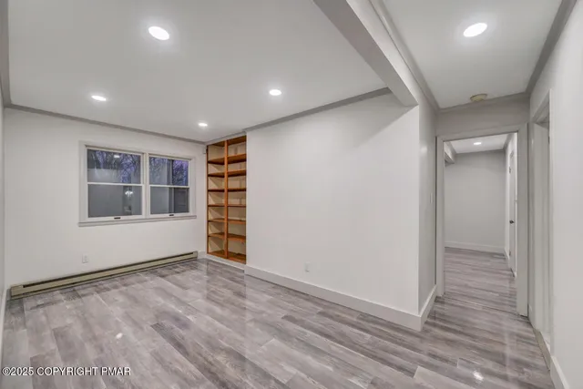 $549,000 | 384 Devils Hole Road, Cresco, PA 18326