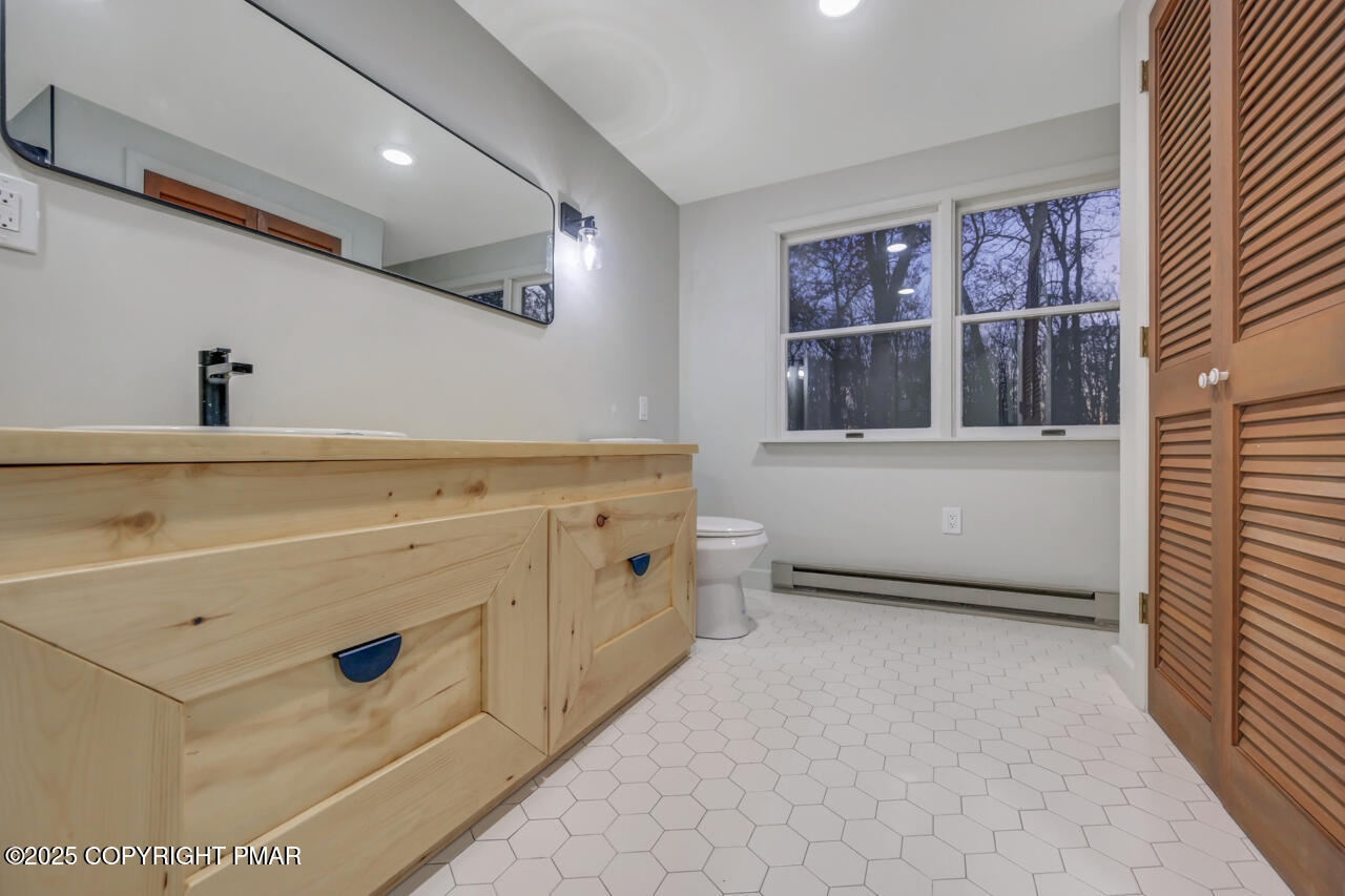 384 Devils Hole Road Cresco, PA 18326 - Photo 65 of 97 384DevilsHoleRd65