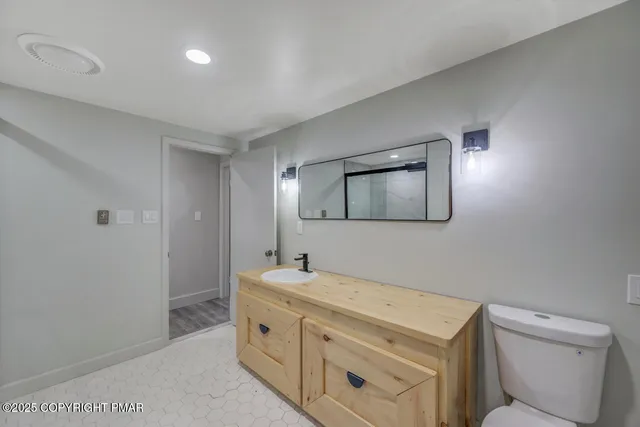 $549,000 | 384 Devils Hole Road, Cresco, PA 18326