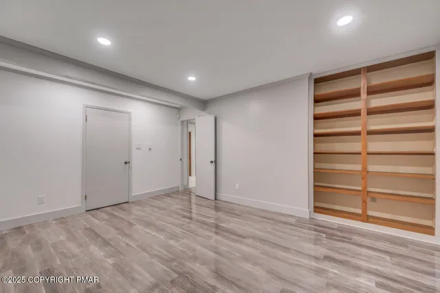 $549,000 | 384 Devils Hole Road, Cresco, PA 18326