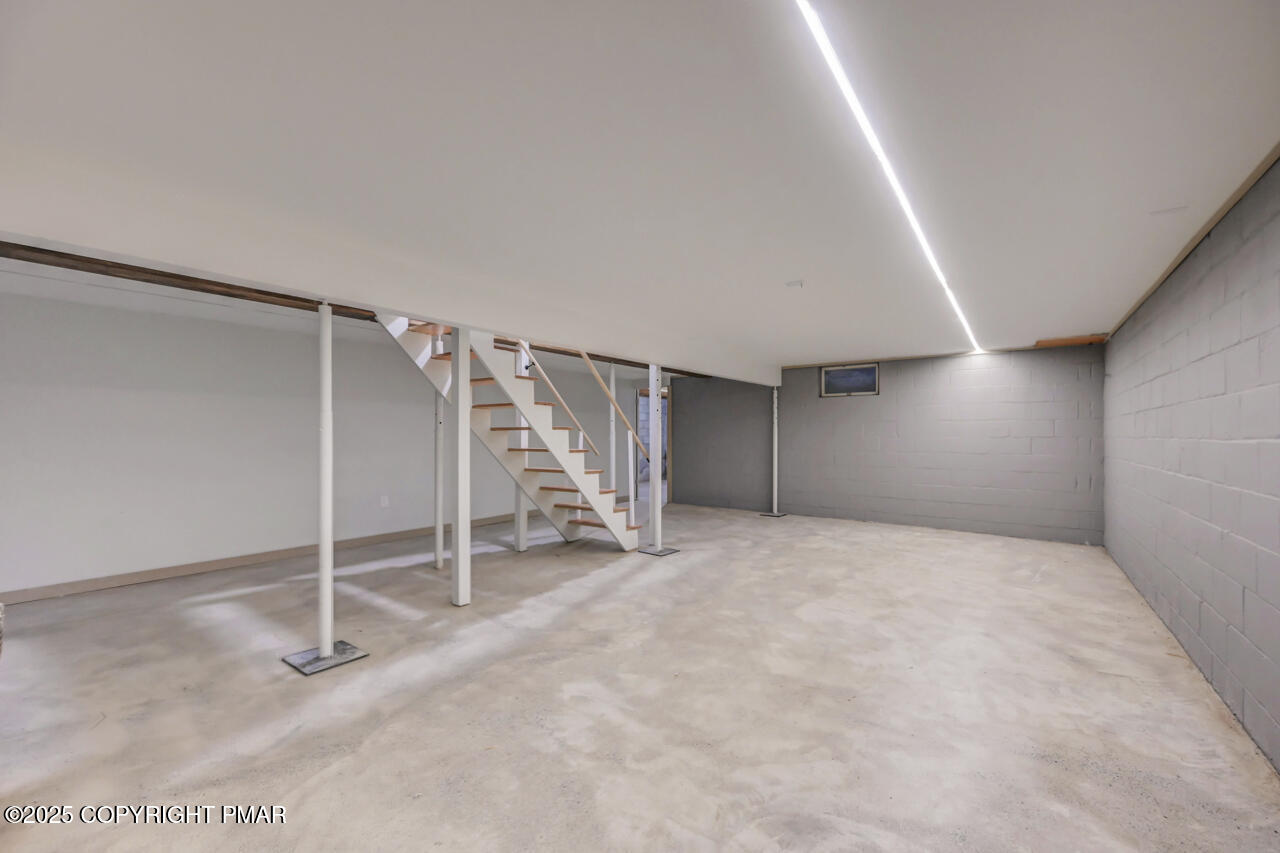 384 Devils Hole Road Cresco, PA 18326 - Photo 79 of 97 384DevilsHoleRd79