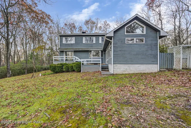 $549,000 | 384 Devils Hole Road, Cresco, PA 18326