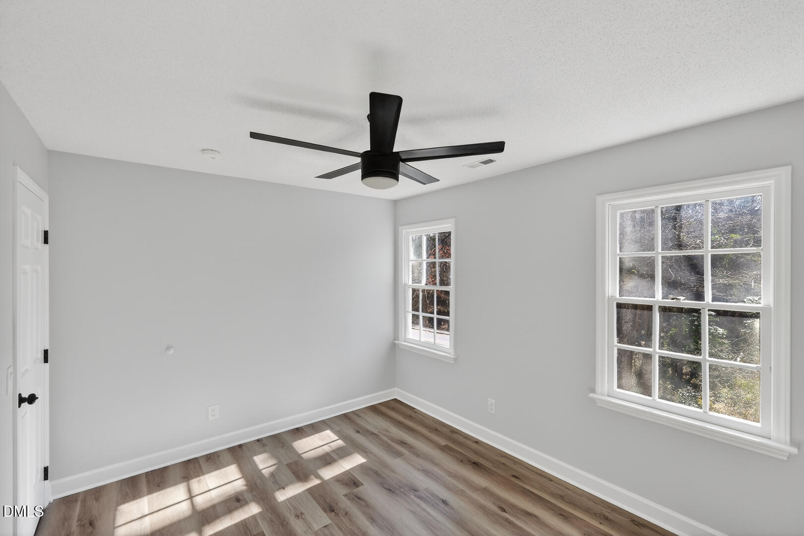 2224 Effingham Circle Raleigh, NC 27615 - Photo 31 of 51 a view of room and window
