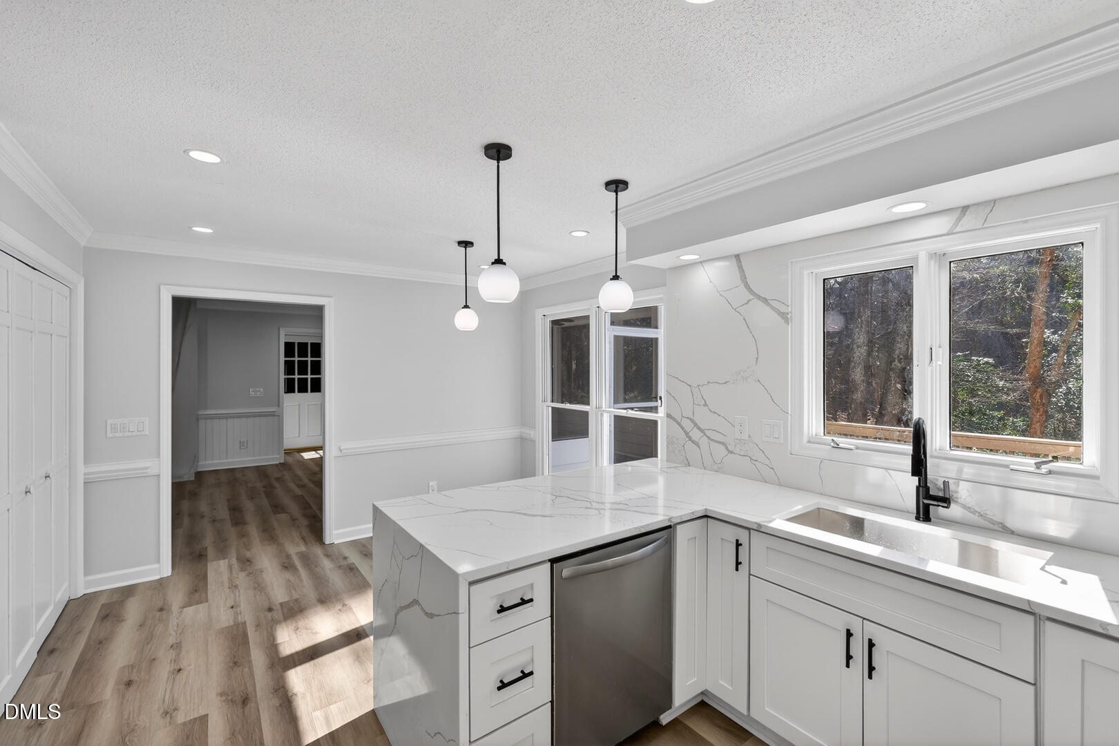 2224 Effingham Circle Raleigh, NC 27615 - Photo 4 of 51