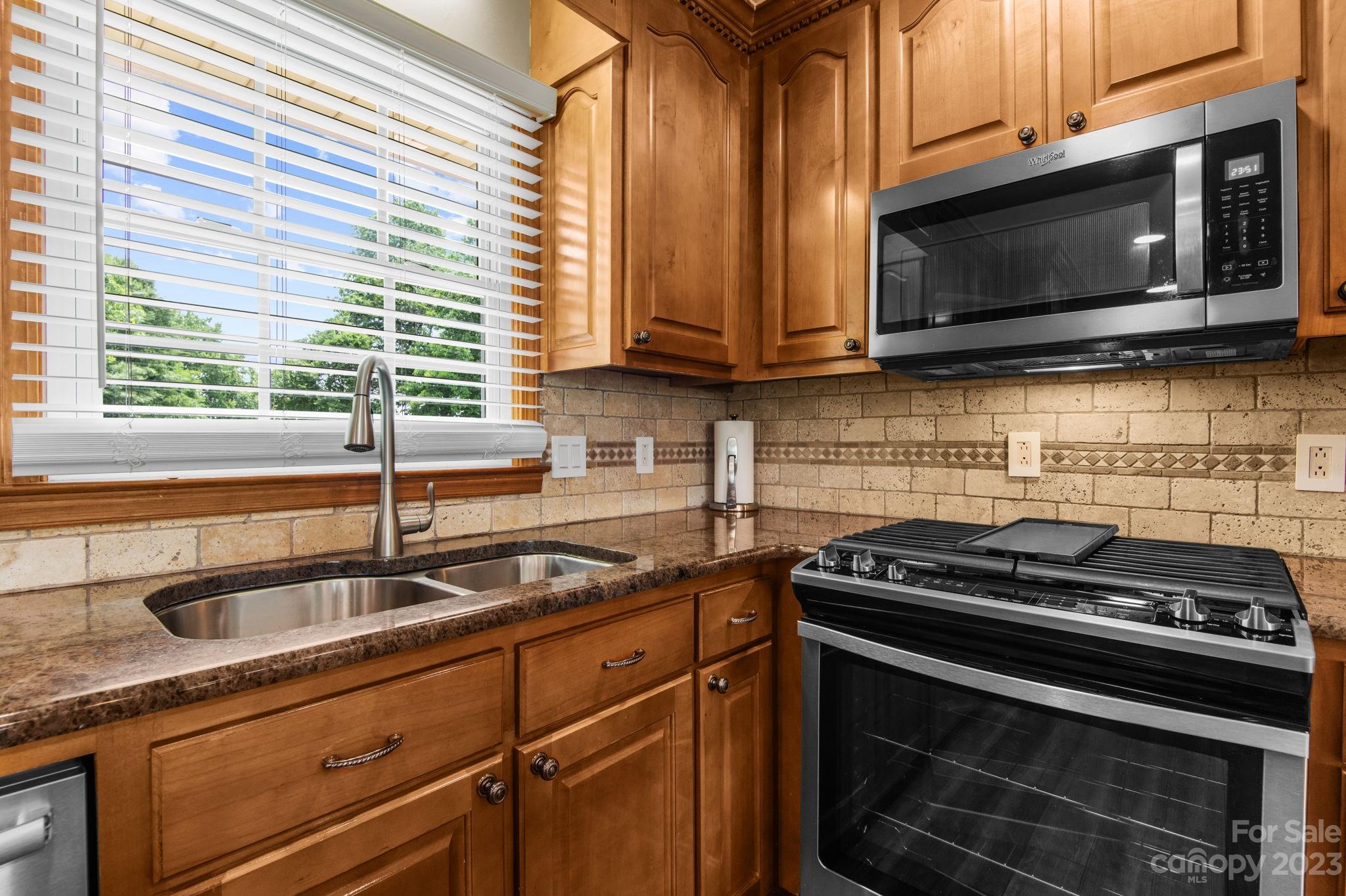 3107 Short Road Hickory, NC 28602 - Photo 10 of 28 Gallery Image 10