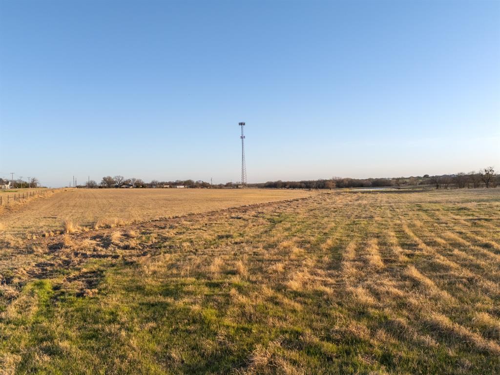 5854 Old Lorena Road Lorena, TX 76655 - Photo 15 of 37