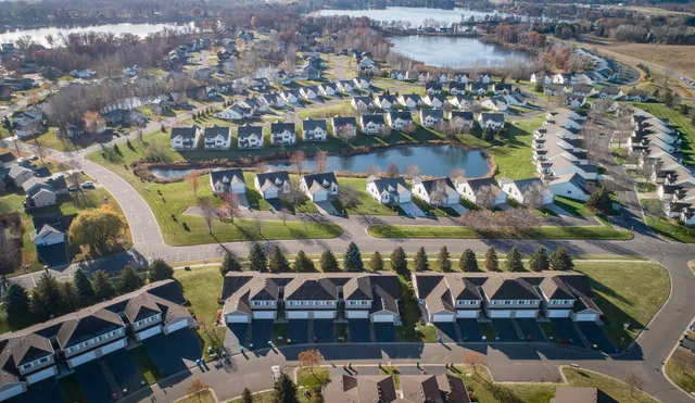 $227,500 | 2185 Cleveland Way South, Cambridge, MN 55008