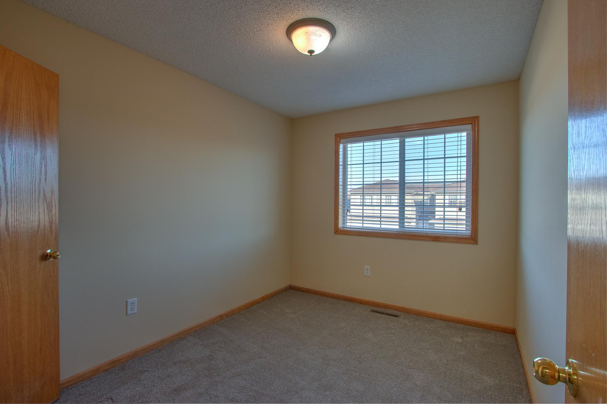 2185 Cleveland Way South Cambridge, MN 55008 - Photo 9 of 24