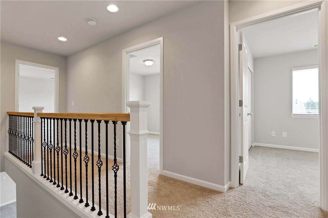17741 Southeast 188th Place Renton, WA 98058 - Photo 14 of 25 Gallery Image 14