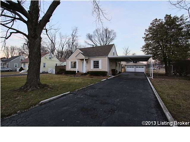 1035 Reeves Road Louisville, KY 40219 - Photo 1 of 36 Primary Photo