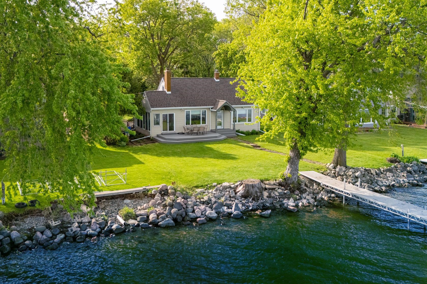 188 Adella Beach Road Neenah, WI 54956 - Photo 1 of 48