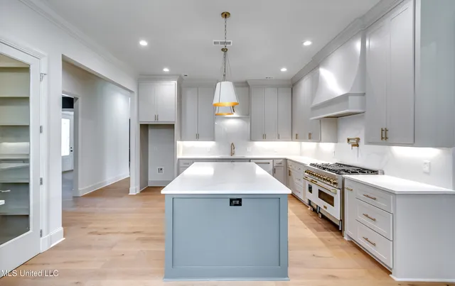 $1,298,900 | 309 Hillview Drive, Ridgeland, MS 39157