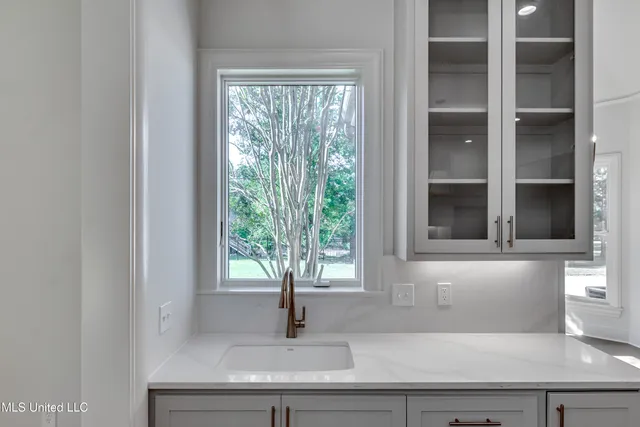 $1,298,900 | 309 Hillview Drive, Ridgeland, MS 39157