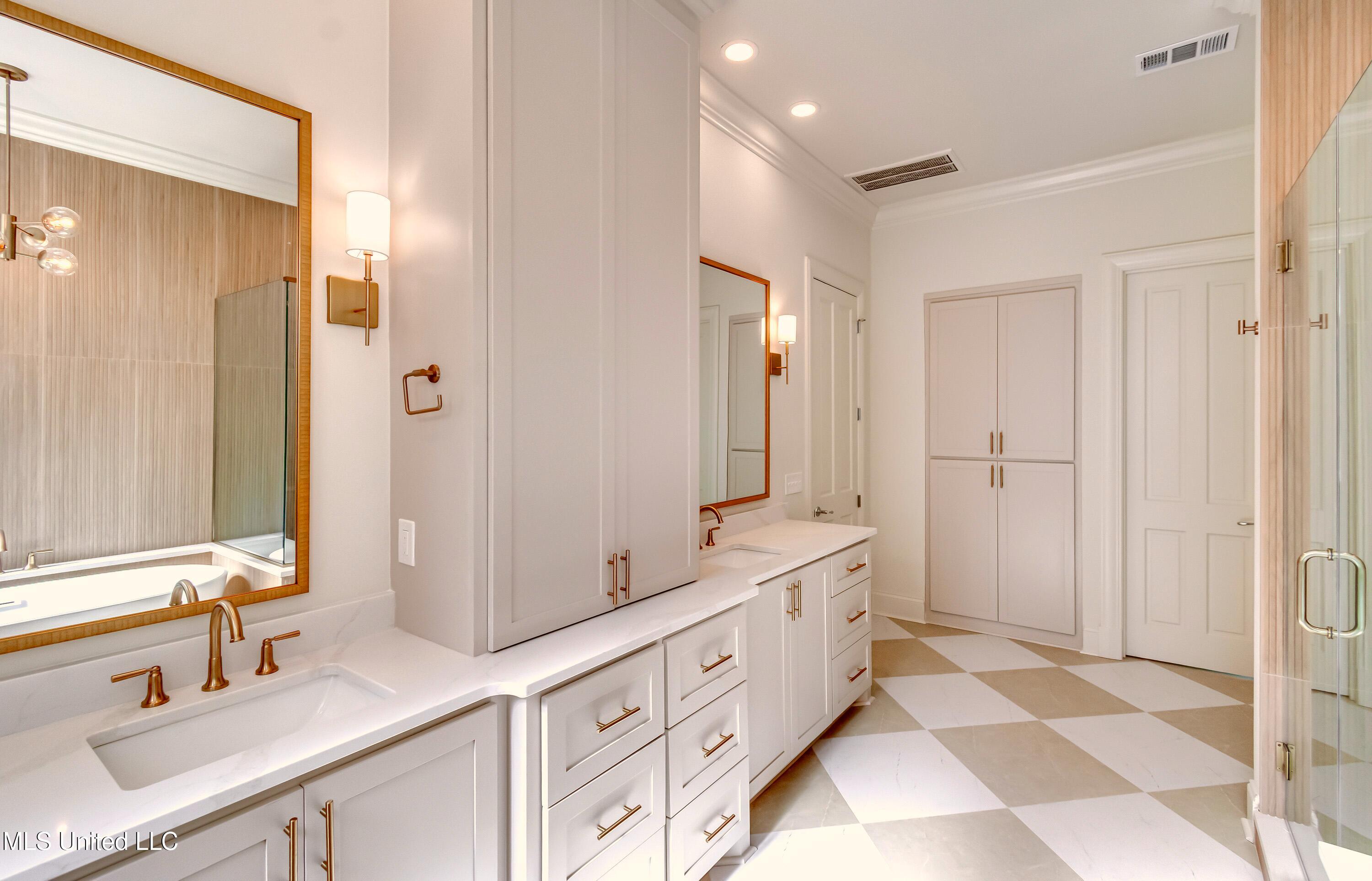 309 Hillview Drive Ridgeland, MS 39157 - Photo 43 of 102 D9C25BE3-DC5C-4466-BEA7-546D654B35E7