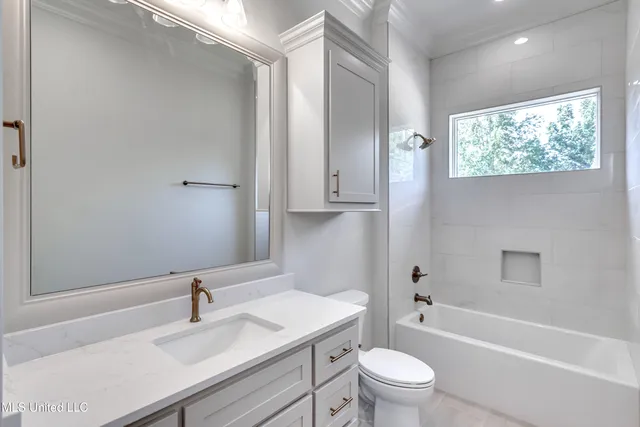 $1,298,900 | 309 Hillview Drive, Ridgeland, MS 39157