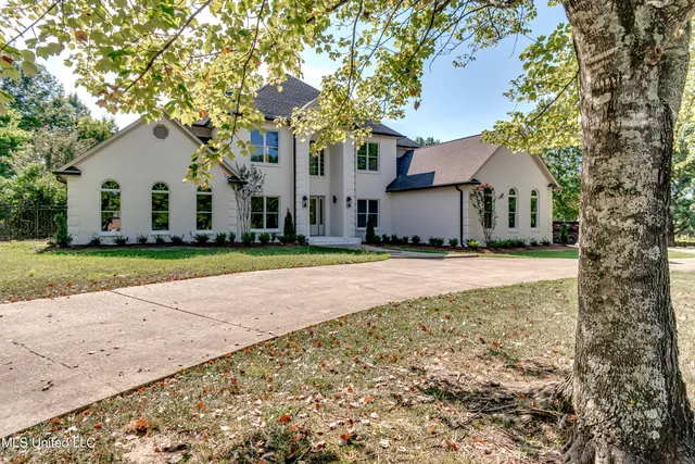 $1,298,900 | 309 Hillview Drive, Ridgeland, MS 39157