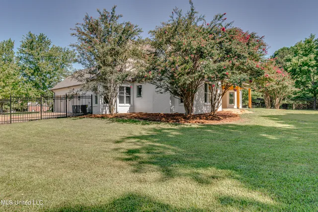 $1,298,900 | 309 Hillview Drive, Ridgeland, MS 39157