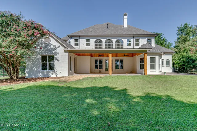 $1,298,900 | 309 Hillview Drive, Ridgeland, MS 39157