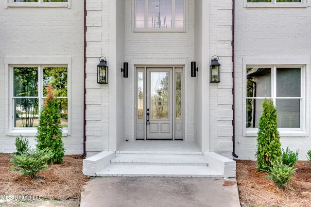 $1,298,900 | 309 Hillview Drive, Ridgeland, MS 39157