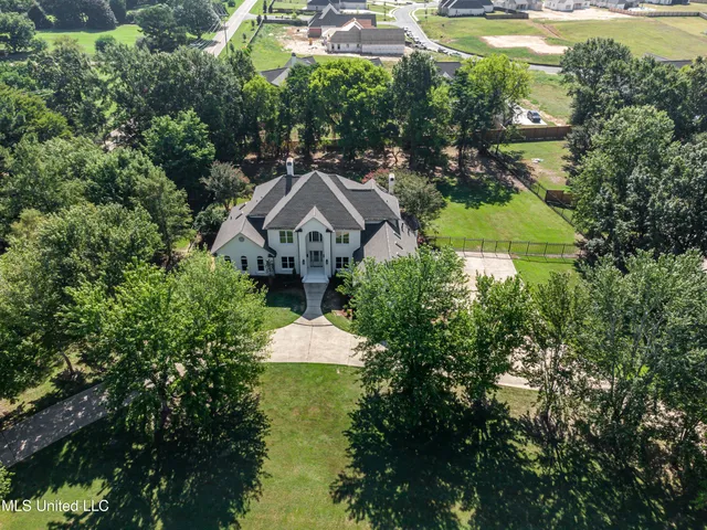 $1,298,900 | 309 Hillview Drive, Ridgeland, MS 39157
