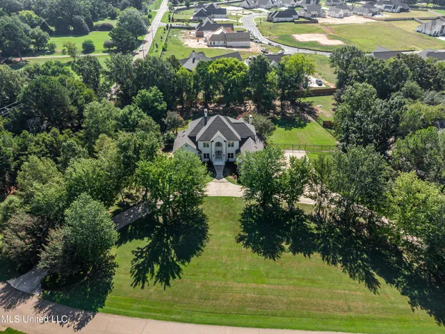 $1,298,900 | 309 Hillview Drive, Ridgeland, MS 39157