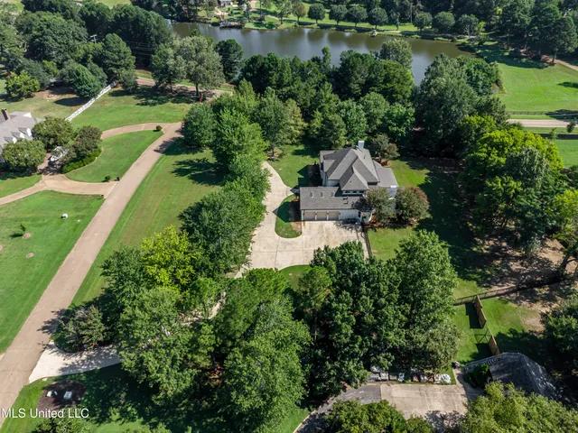 $1,298,900 | 309 Hillview Drive, Ridgeland, MS 39157
