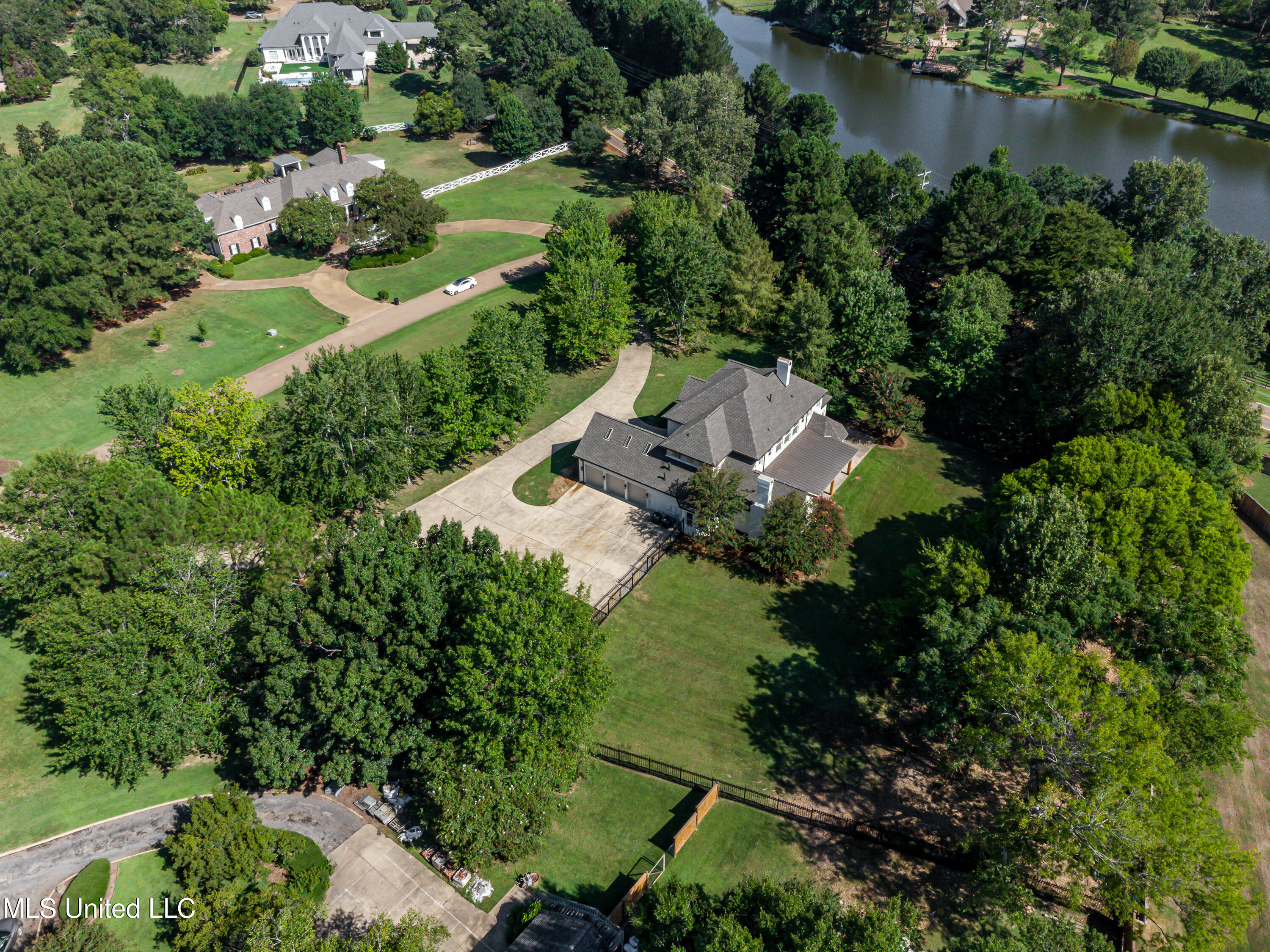 309 Hillview Drive Ridgeland, MS 39157 - Photo 93 of 102 309 Hillview Dr Ext Drone-7