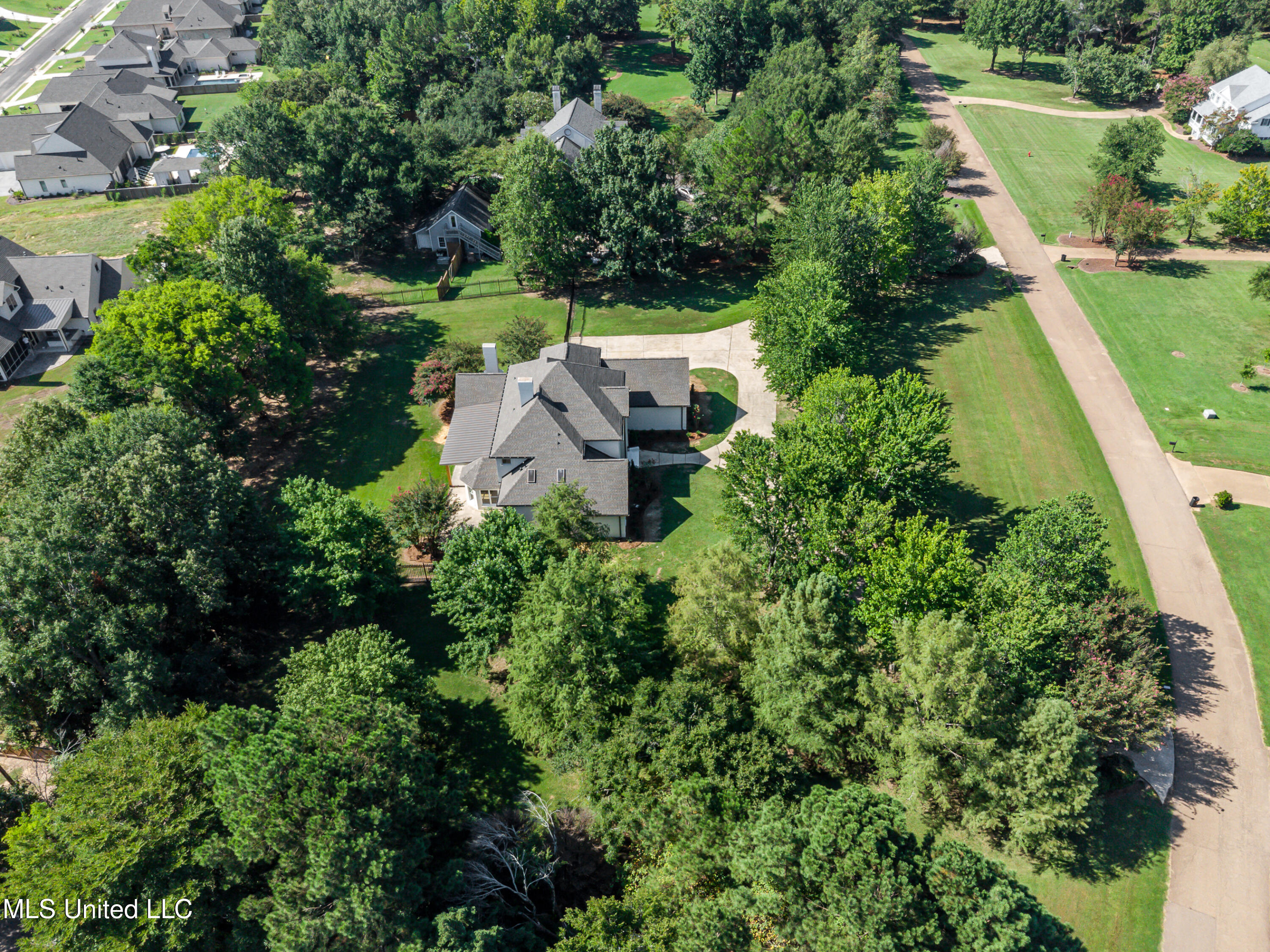 309 Hillview Drive Ridgeland, MS 39157 - Photo 98 of 102 309 Hillview Dr Ext Drone-12