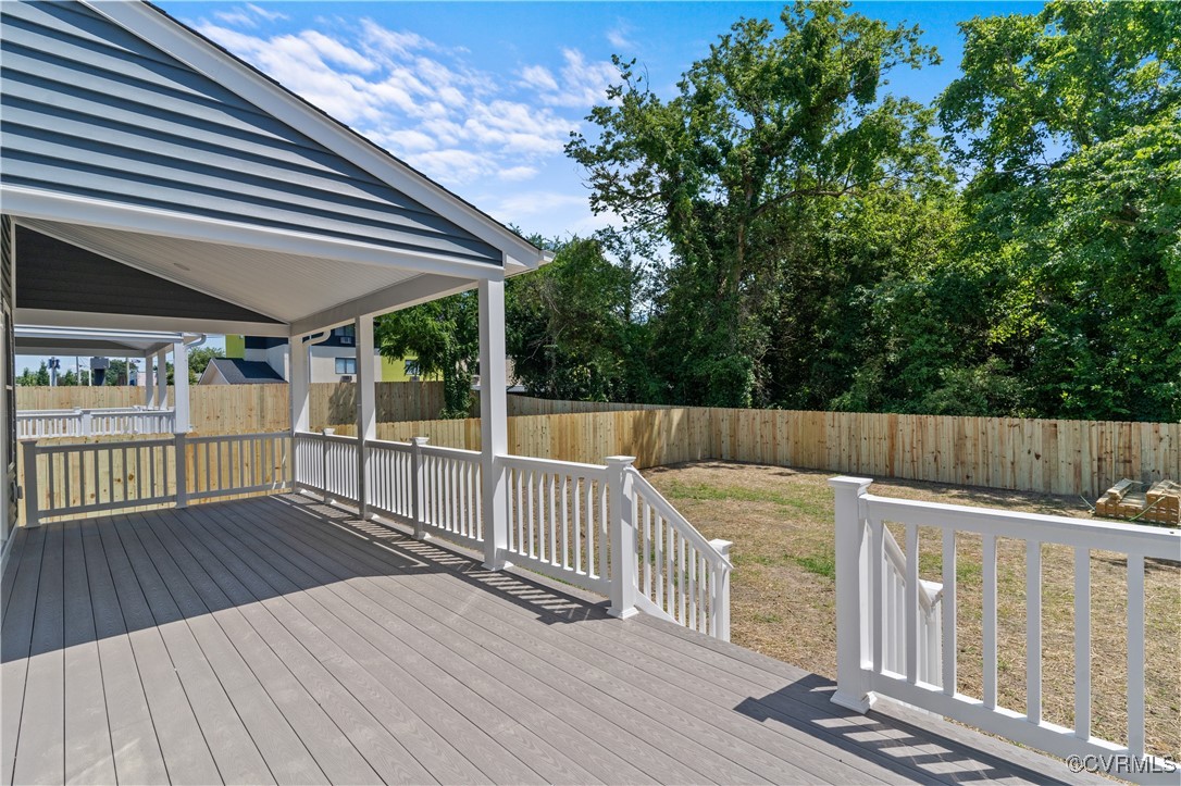2805 Bethlehem Road Henrico, VA 23228 - Photo 38 of 42 Deck with a lawn