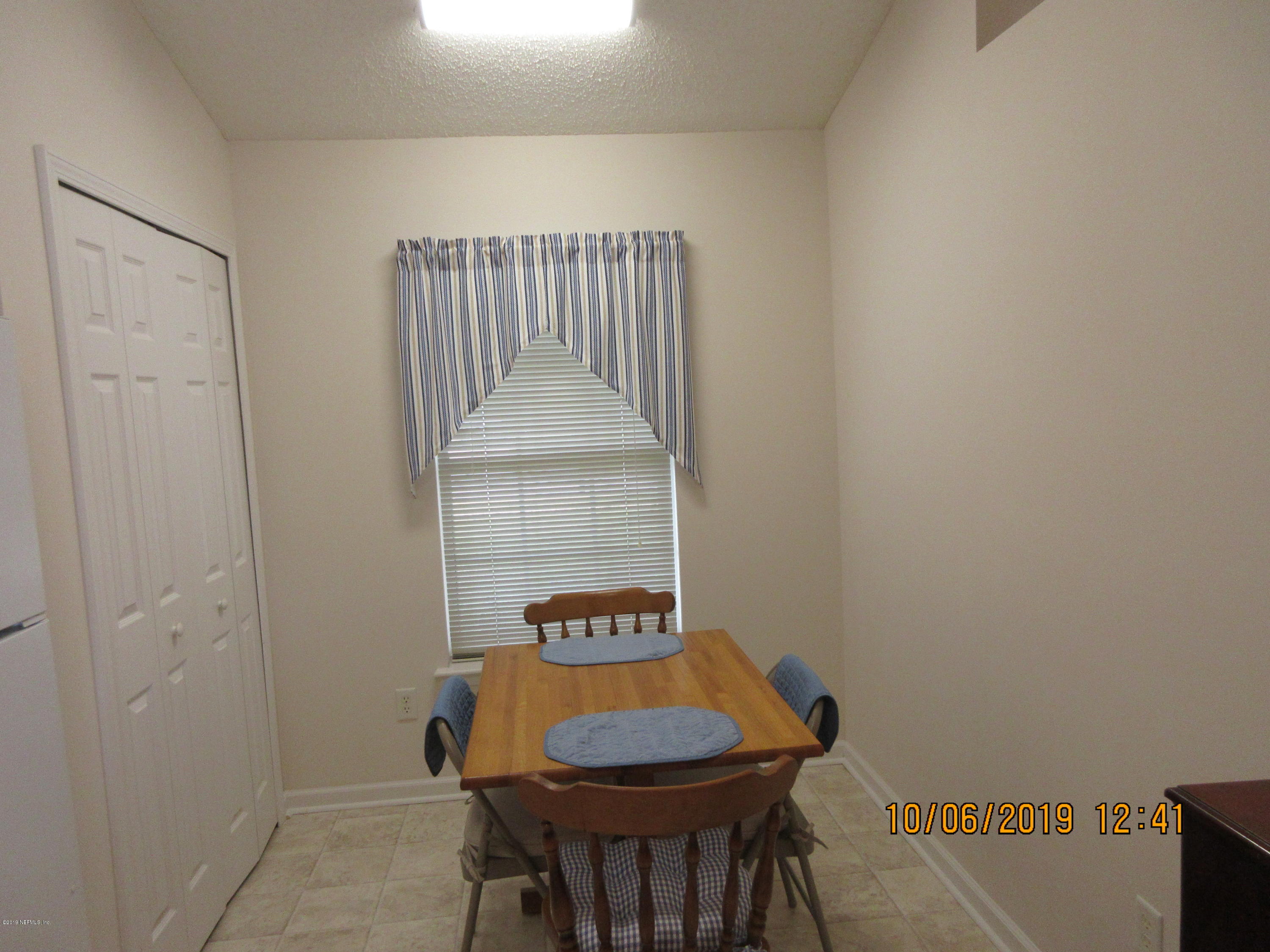 8549 Springtree Road Jacksonville, FL 32210 - Photo 5 of 16 IMG_0044