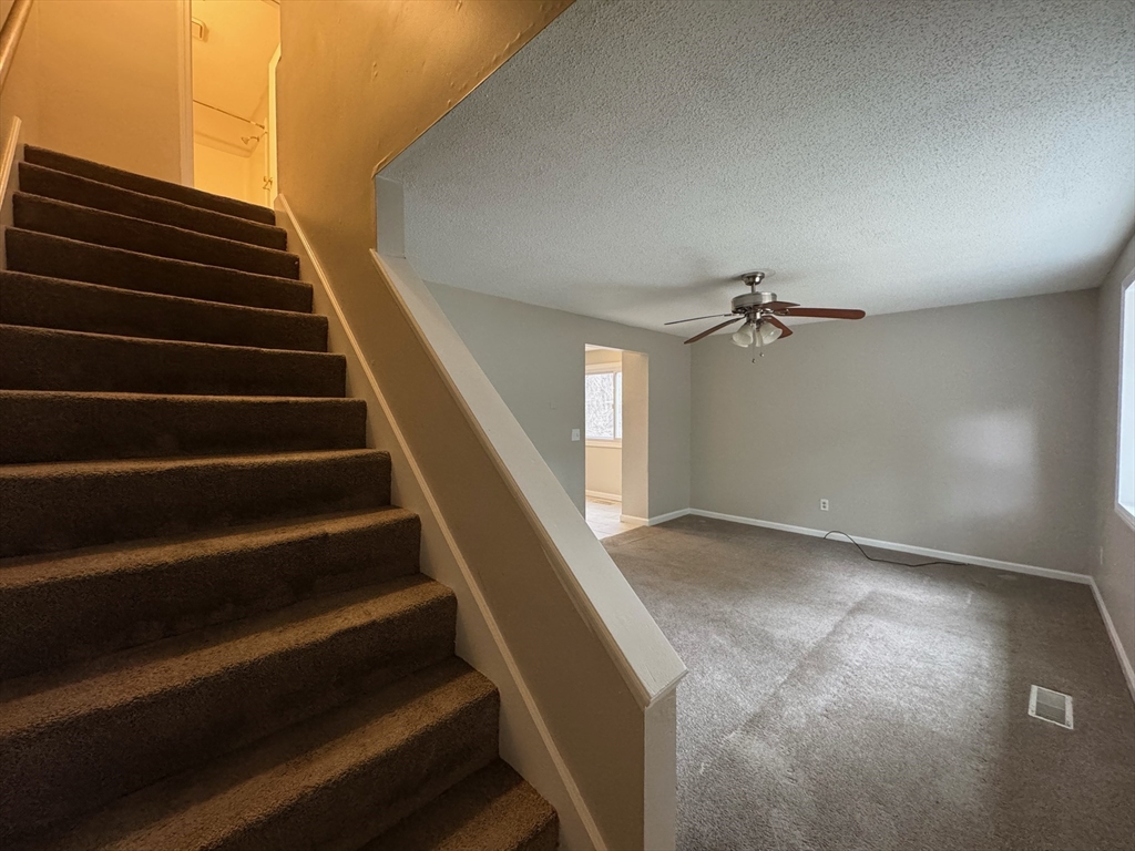 240 Parkerview Street, Unit 240 Springfield, MA 01129 - Photo 2 of 13