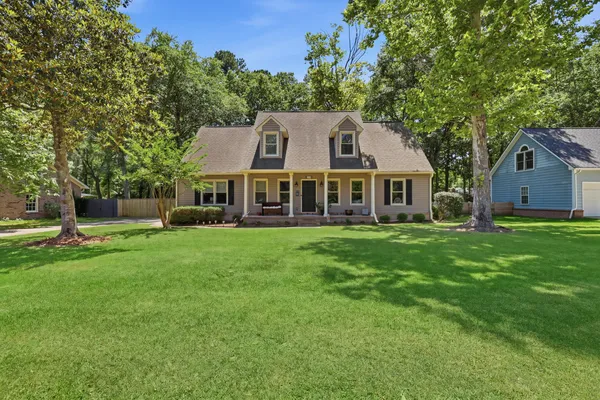 $478,000 | 210 Fort Street, Summerville, SC 29485