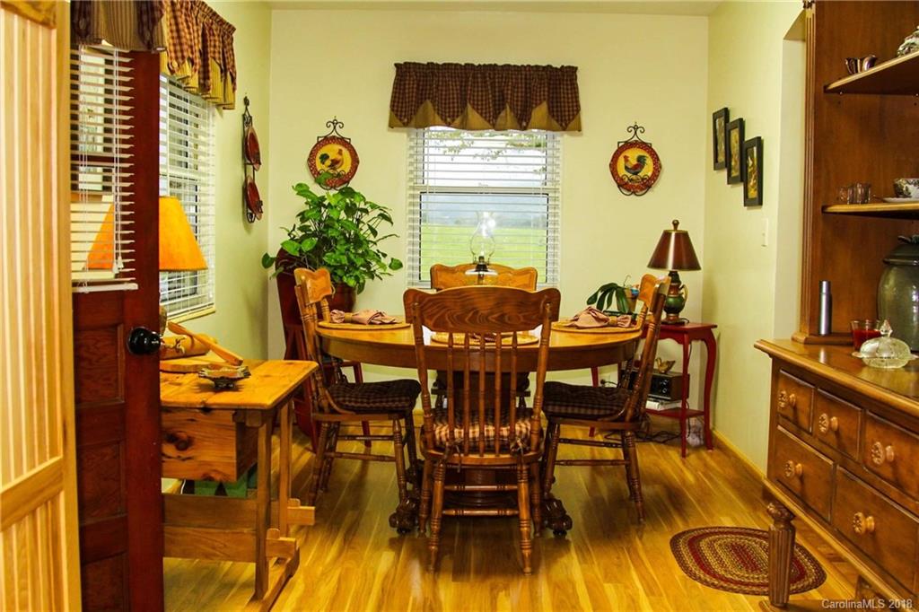 342 Calvert Road Brevard, NC 28712 - Photo 9 of 30 Gallery Image 9