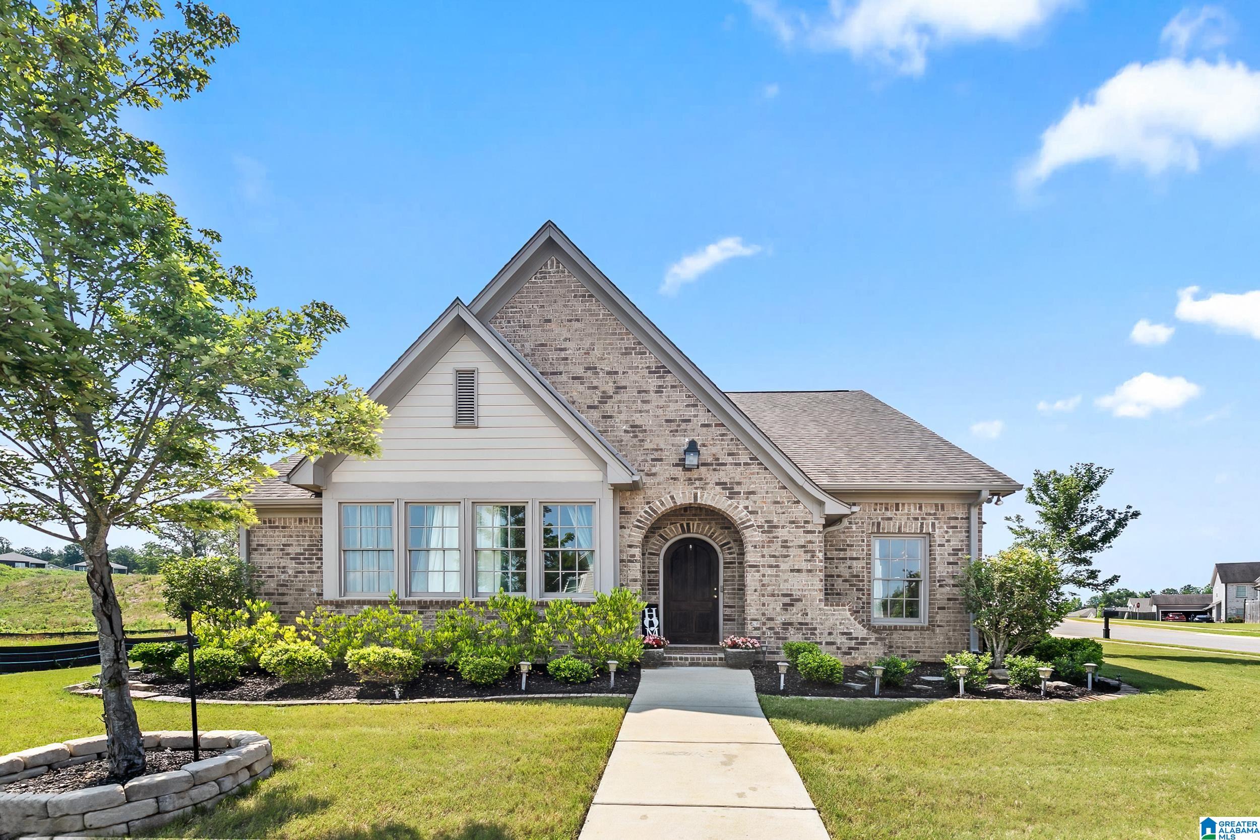 5266 Meadow Ridge Trail Bessemer, AL 35022 - Photo 1 of 30