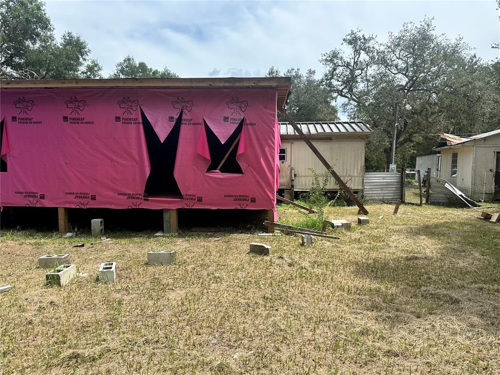 12232 Southwest 44th Drive Webster, FL 33597 - Photo 21 of 28