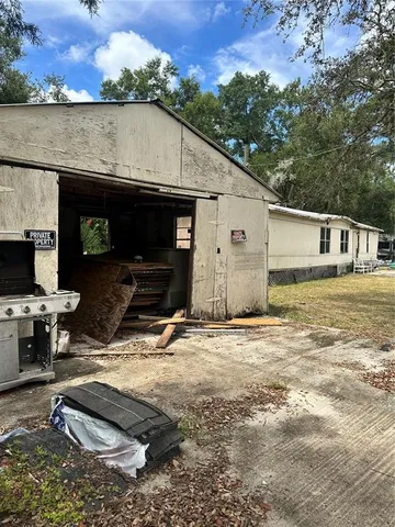 a view of outdoor space